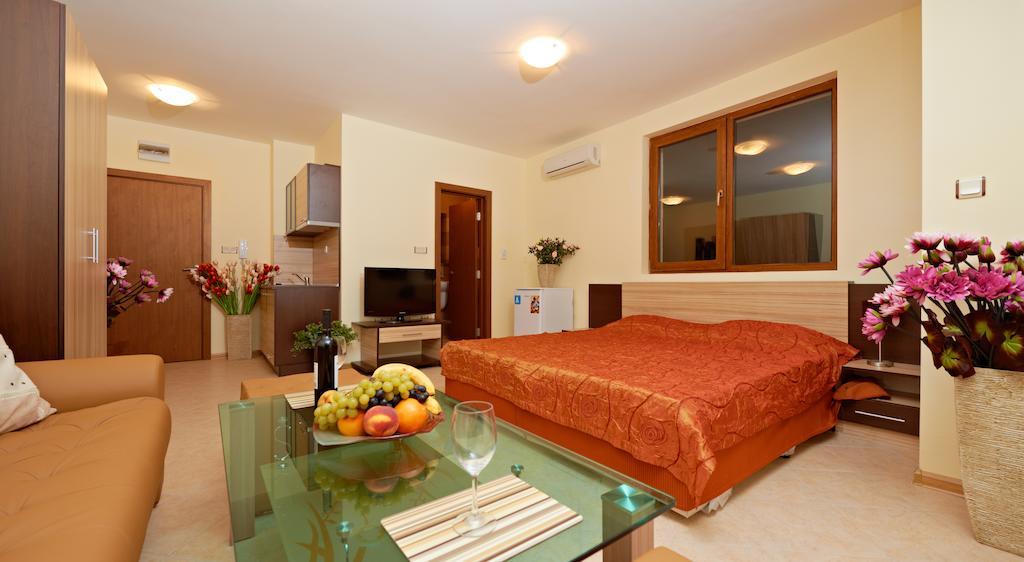 Stanny Court Aparthotel Nesebar Rom bilde