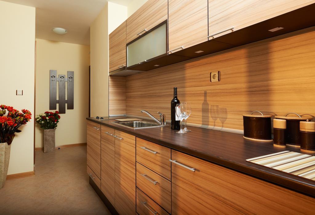 Stanny Court Aparthotel Nesebar Rom bilde